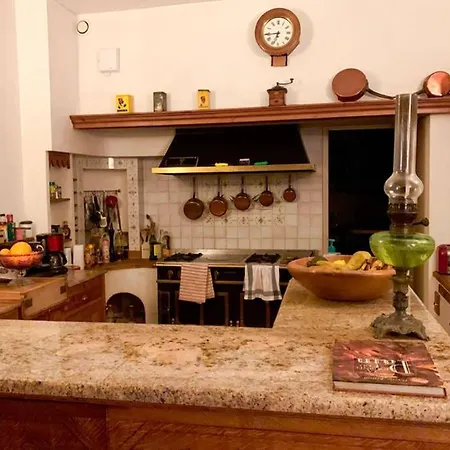 Beautiful Country House: Parisian Retreat 50 Minutes From Eiffel Tower Holiday home